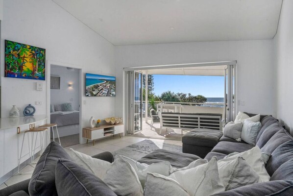 テレビ、Netflix、ストリーミングサービス