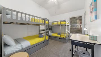 4 bedrooms, desk, iron/ironing board, travel cot