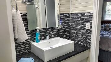 Suihkun ja ammeen yhdistelmä