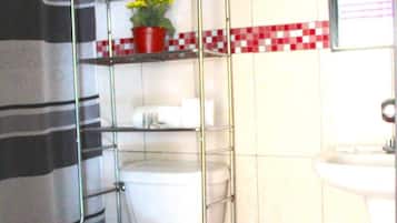 Quarto, 1 quarto, para fumantes, sacada | Banheiro