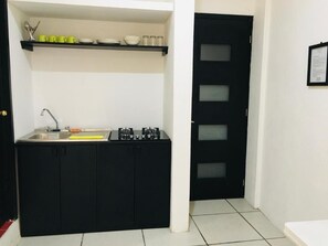 Zimmer, 1 Schlafzimmer, Raucher, Balkon | Eigene Küche