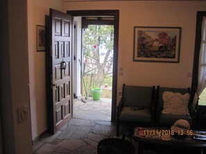Villa, 3 Bedrooms, Balcony, Garden View | Interior - Villa Rena in Mouresi Seaview (Faistos)