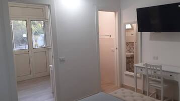 Apartamento, 1 habitación, fumadores, patio | 1 dormitorio y wifi