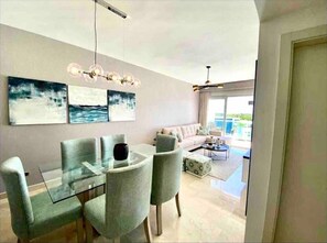Condo, 2 Bedrooms, Smoking, Balcony | Lounge