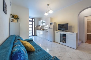 Departamento, 2 habitaciones, para fumadores, Terraza | Interior