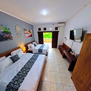 Family Room - Ketapang Guesthouse Echo Beach Canggu (Canggu)