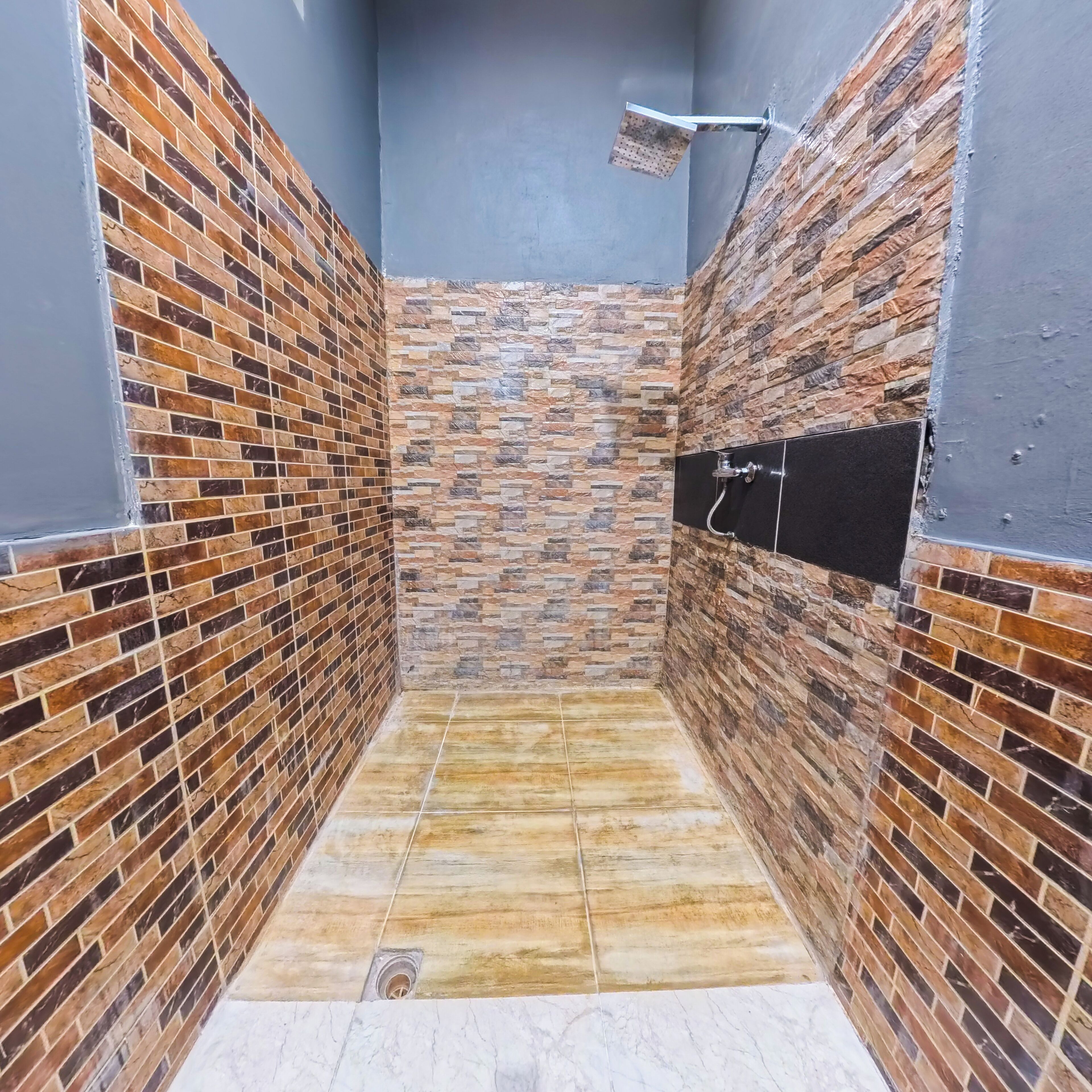 Quarto família | Escrivaninha, Wi-Fi de cortesia