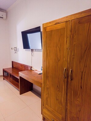 Escritorio y wifi gratis 