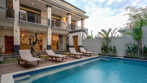 Outdoor pool - Asanaya Suite (Canggu)