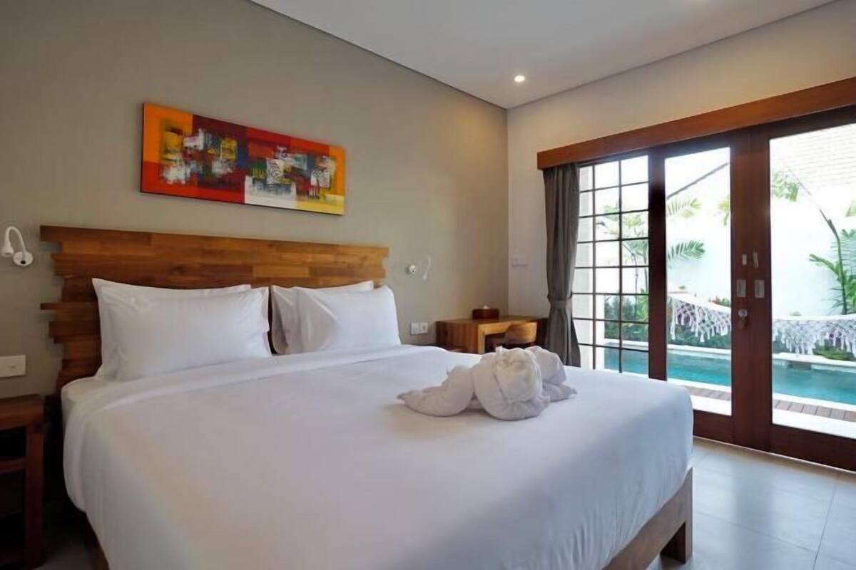3 kamar tidur, brankas, meja kerja, dan Wi-Fi gratis