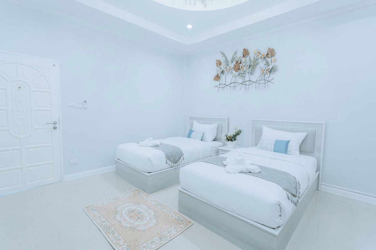 Quarto duplo, vista para o jardim | Wi-Fi de cortesia, roupa de cama