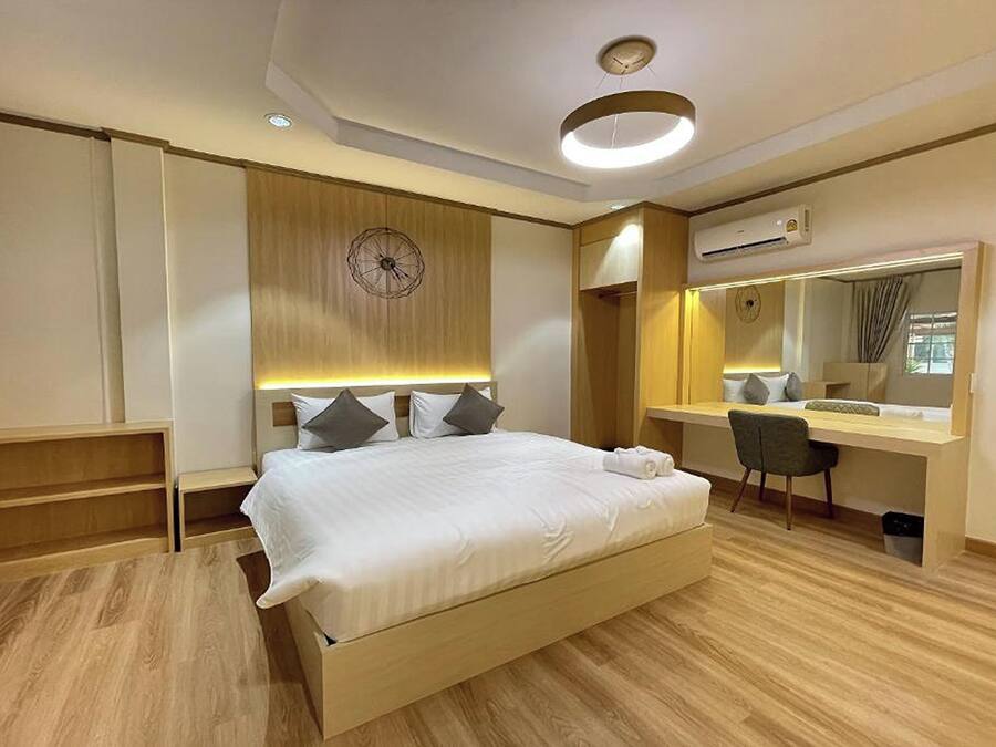 Estúdio, 1 cama King | Escrivaninha, Wi-Fi de cortesia, roupa de cama