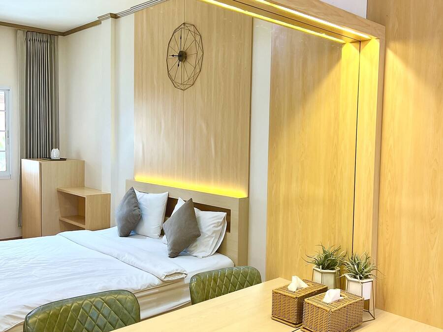 Dobbeltrom | Skrivebord, wi-fi (inkludert) og sengetøy