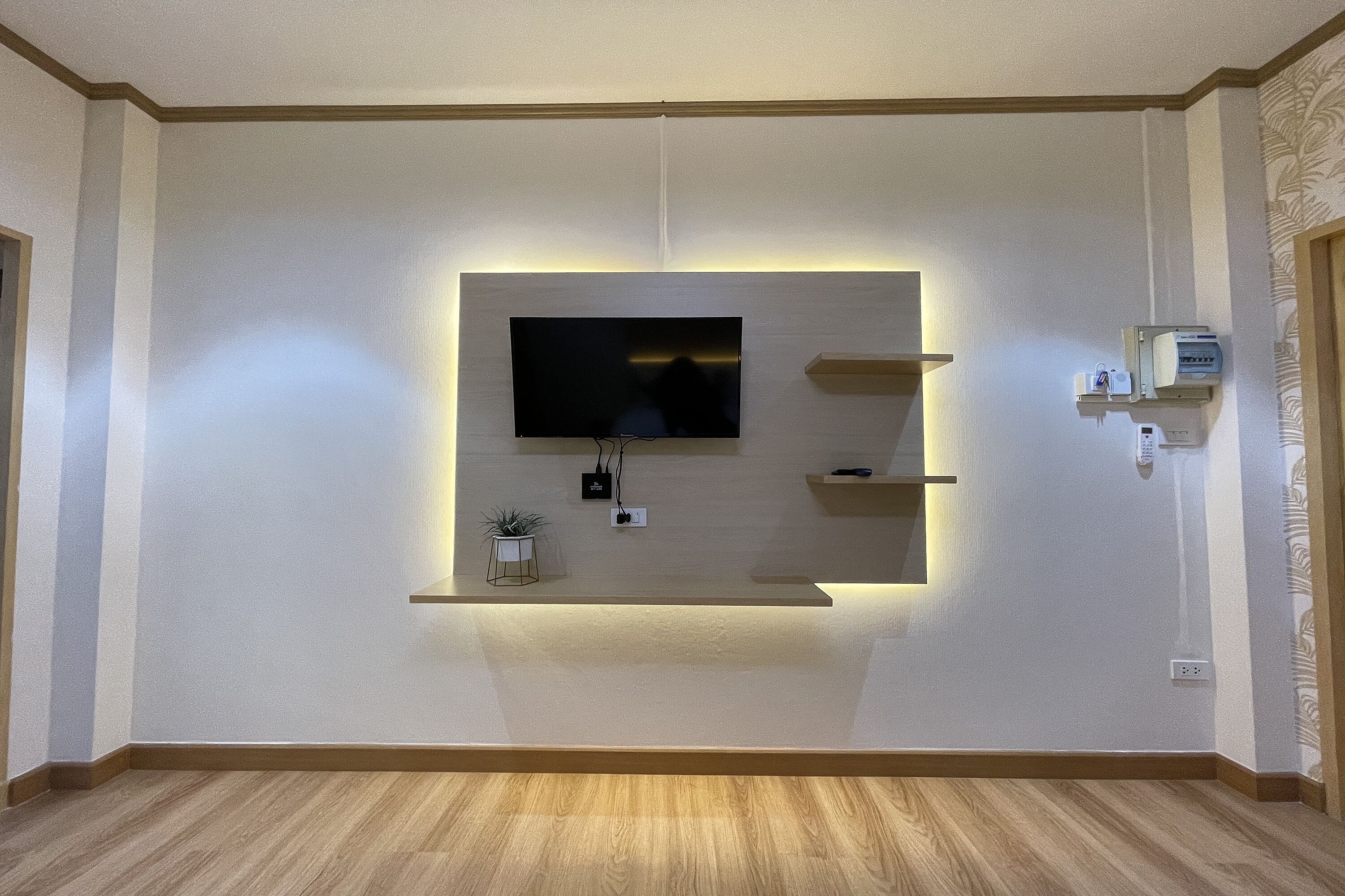 Double Room | Desk, free WiFi, bed sheets