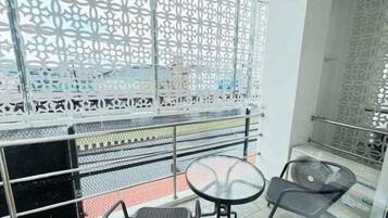 In-room safe, desk, iron/ironing board (on request), WiFi (free)