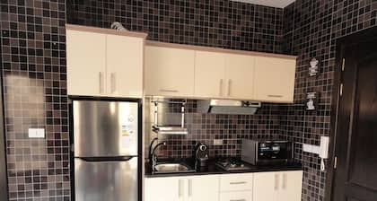 Private Apartment in Great Quiet location