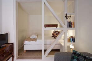 1 habitación, escritorio y insonorización 