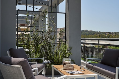 Executive Studio Suite | Terrace/patio. NLH KERAMEIKOS - Neighborhood Lifestyle Hotels
