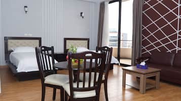 7 bedrooms, free WiFi