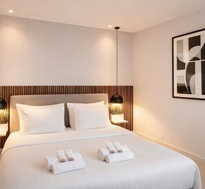 1 bedroom, iron/ironing board, WiFi, bed sheets - Arc de Triomphe - Premium family apartment for 5 (Paris)