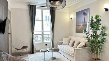 Televisión, oficina