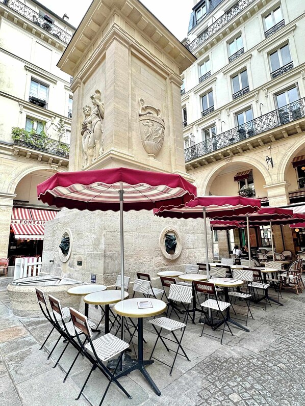 Restauration extérieure