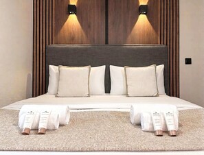 Iron/ironing board, WiFi, bed sheets - Montparnasse - Deluxe studio for 3 (Paris)