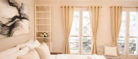 1 bedroom, iron/ironing board, travel cot, bed sheets