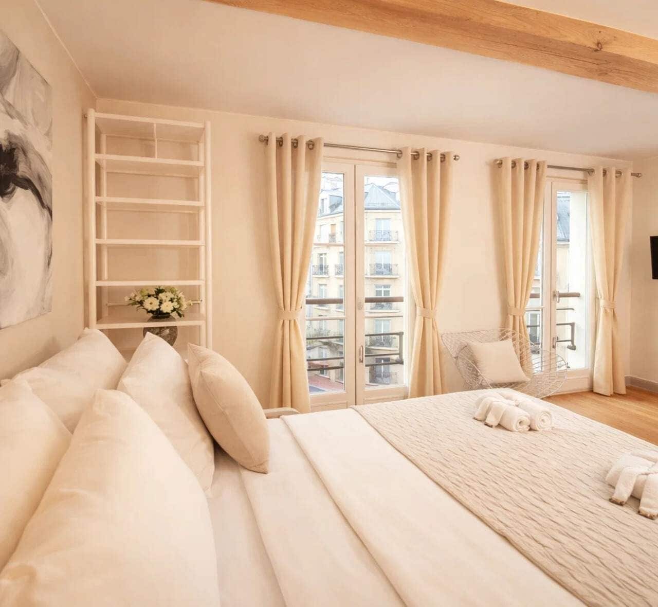 1 bedroom, iron/ironing board, travel cot, bed sheets