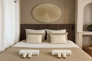 1 habitación, tabla de planchar con plancha, cuna de viaje y wifi 