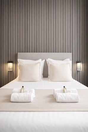 2 chambres, fer et planche Ă repasser, Wi-Fi, draps fournis