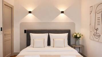 1 bedroom, iron/ironing board, travel crib, WiFi