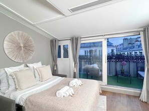 5 soverom, strykejern/-brett og sengetøy