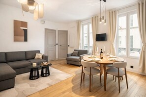 Televisio, työhuone