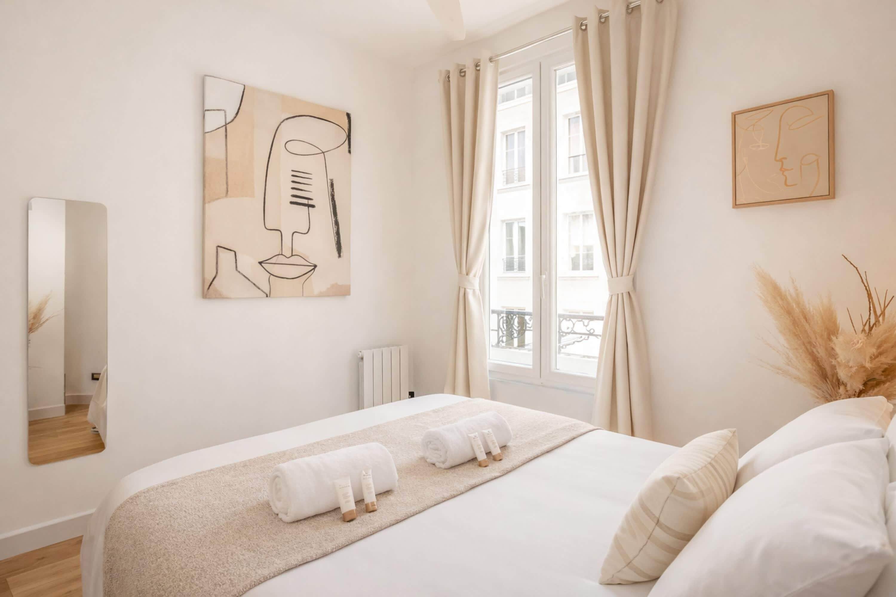 1 habitación, tabla de planchar con plancha, wifi y ropa de cama 