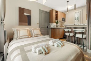 1 bedroom, iron/ironing board, WiFi, bed sheets