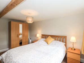 3 habitaciones, decoración personalizada y muebles diferentes