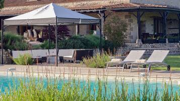 Piscine extérieure