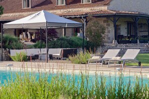 Alberca al aire libre