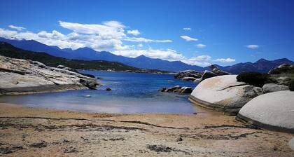 Appartement T2 Vue Mer, Climatisé, 4 Personnes piscine dans la résidence