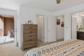 Casa de ciudad, 4 habitaciones | 4 habitaciones, decoración personalizada y muebles diferentes 