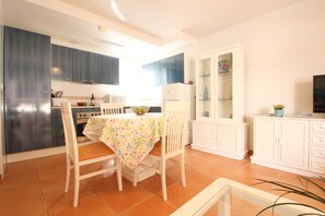 Dining - CARPE DIEM. 2 Bedrooms in Torrox Costa (Torrox Costa)