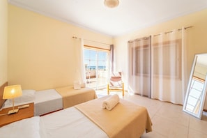 8 bedrooms, in-room safe, iron/ironing board, travel cot