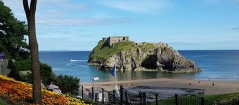 Franklyn House, Central Tenby