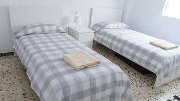3 chambres, Wi-Fi gratuit, draps fournis