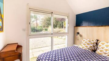 5 makuuhuonetta, silitysrauta/-lauta, vauvan matkasänky, ilmainen Wi-Fi