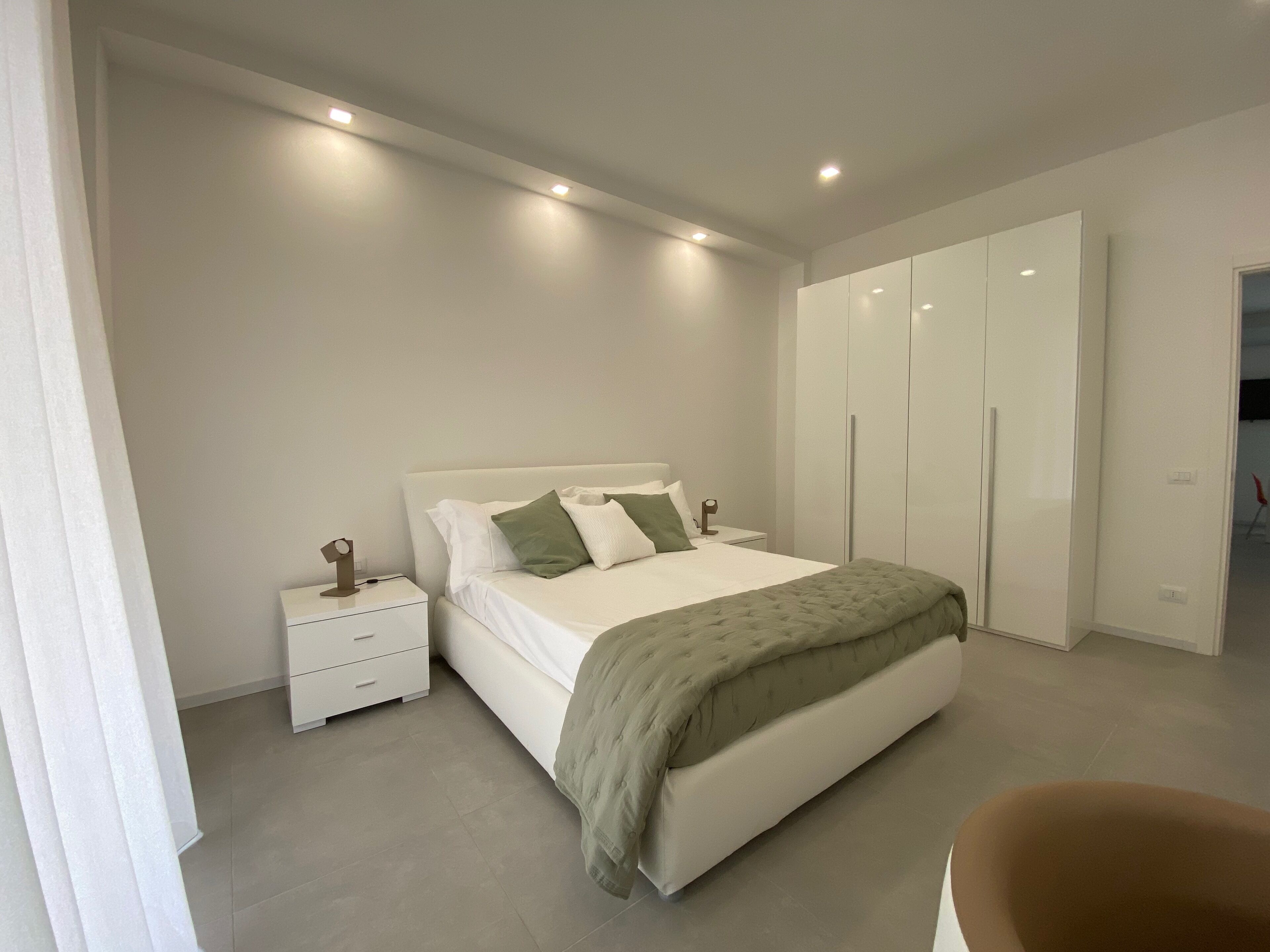 3 Schlafzimmer, Zimmersafe, Schreibtisch, Bügeleisen/Bügelbrett