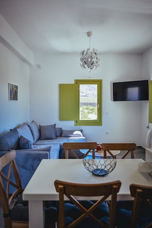 House, 2 Bedrooms, Sea View, Ground Floor | Living area - Abelonas Houses (Santorini)