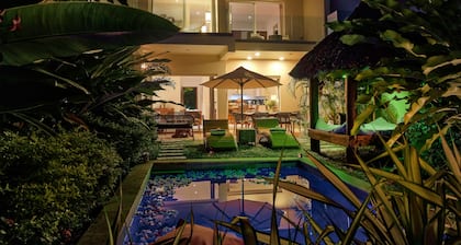 JADE DUPLEX