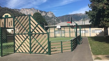Terrain de sport